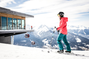 Auch Skifahrer kommen mit rund 10 Skitagen auf ihre Kosten.
