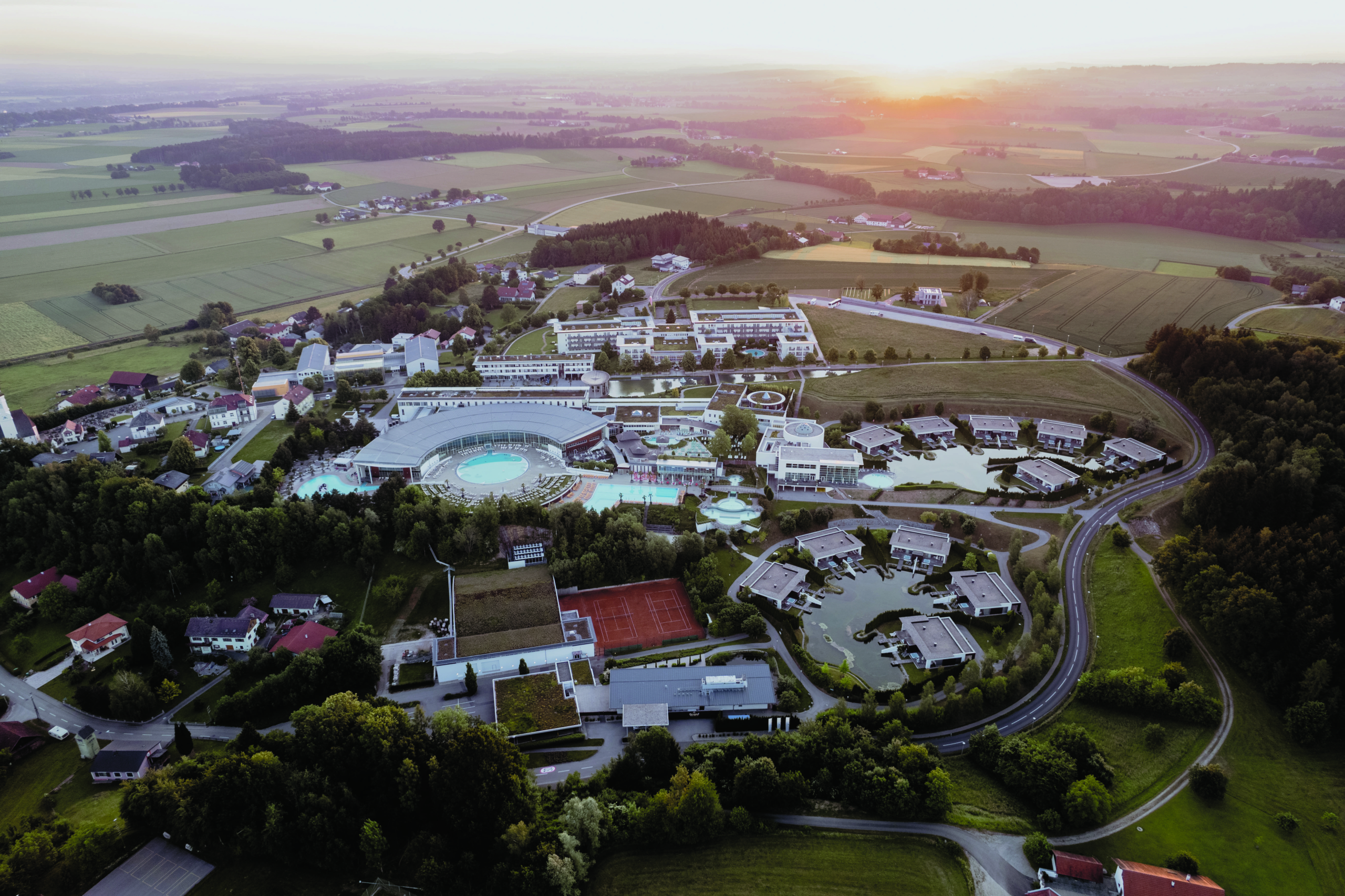 Neu an Bord als Einlösepartner der ErlebnisCard Oberösterreich: Die Therme Geinberg bietet das 4-Stunden-Vormittagsticket „Midweek“ mit Check-In zwischen 8.00 und 9.00 Uhr zum 1+1-gratis-Tarif.